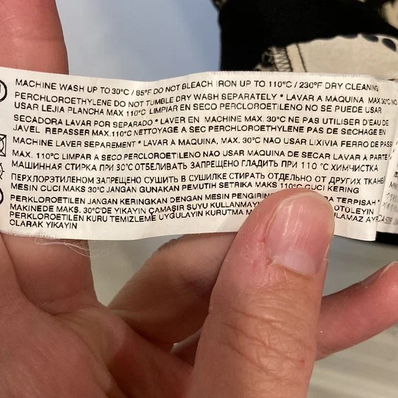 Dress - Picture 6 of 6